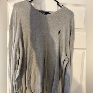 Large Men’s Grey v-neck Polo Pullover